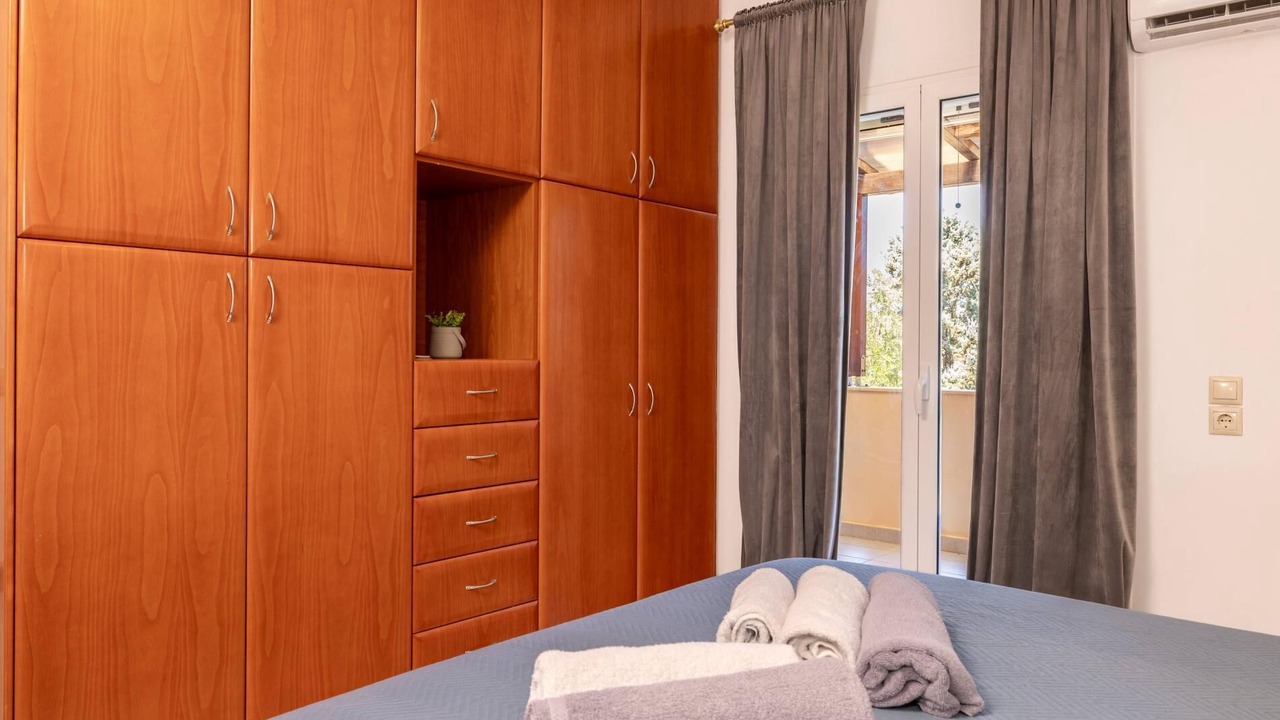 Photo of Bedroom in Kalamaki