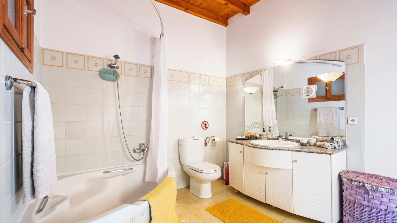 Photo of Bedroom in Rhodes Old Town