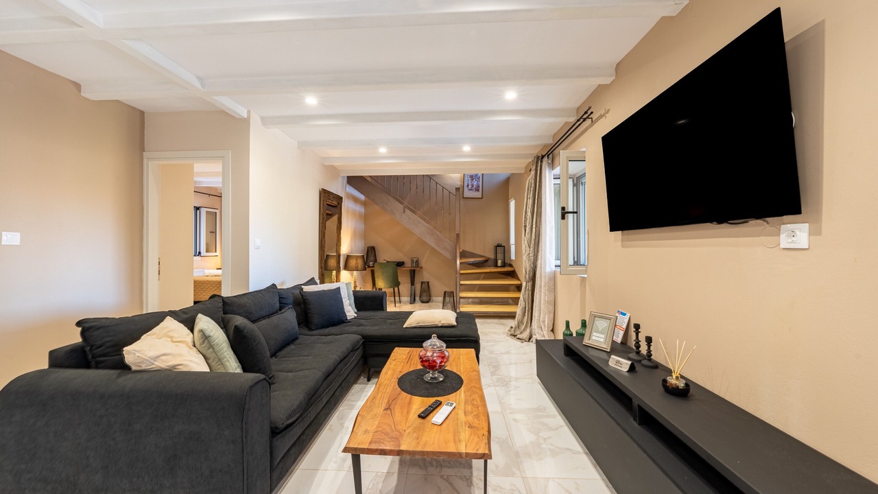 Photo of Livingroom in Termenades