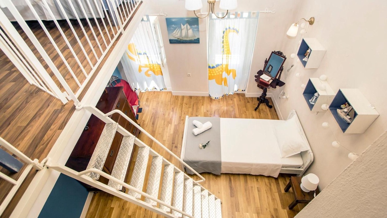 Photo of Bedroom in Chlomos