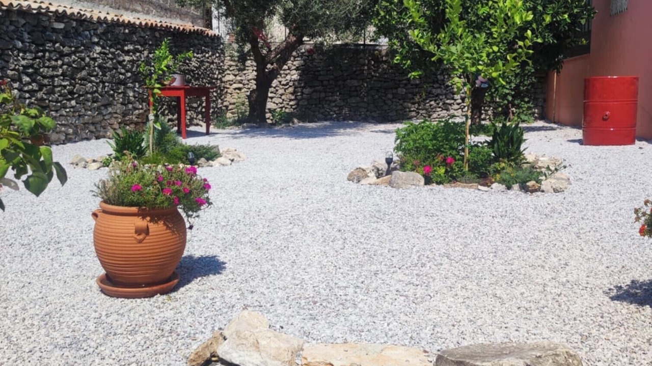 Photo of Outdoor in Mitilinii
