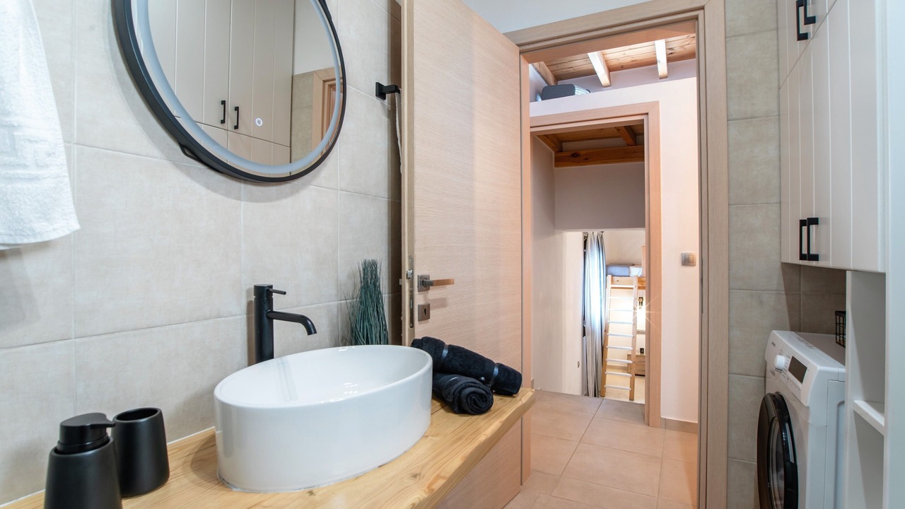 Photo of Bathroom in Naxos
