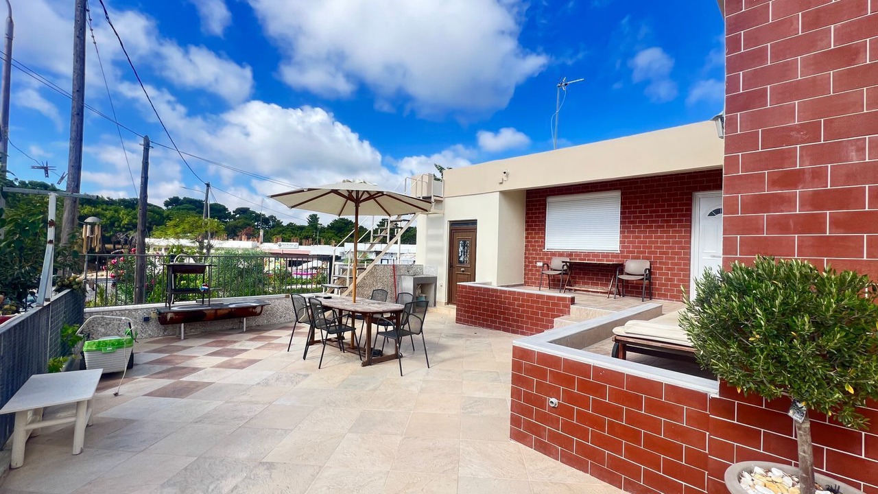 Photo of Outdoor in Ixia