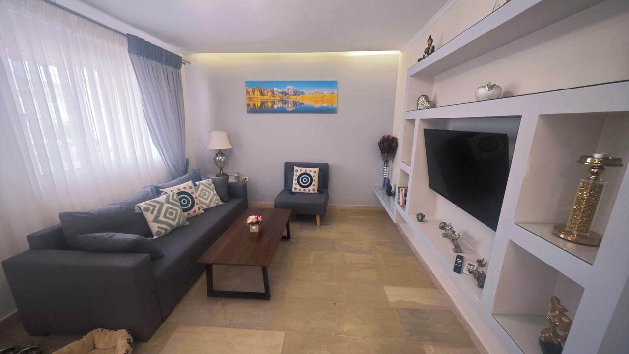 Photo of Livingroom in Ixia