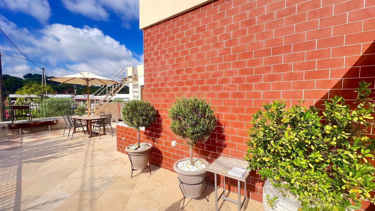 Photo of Outdoor in Ixia