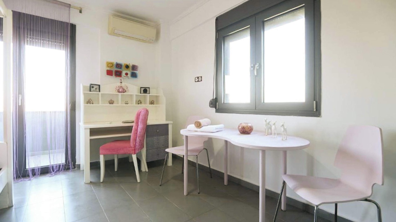 Photo of Bedroom in Thermi