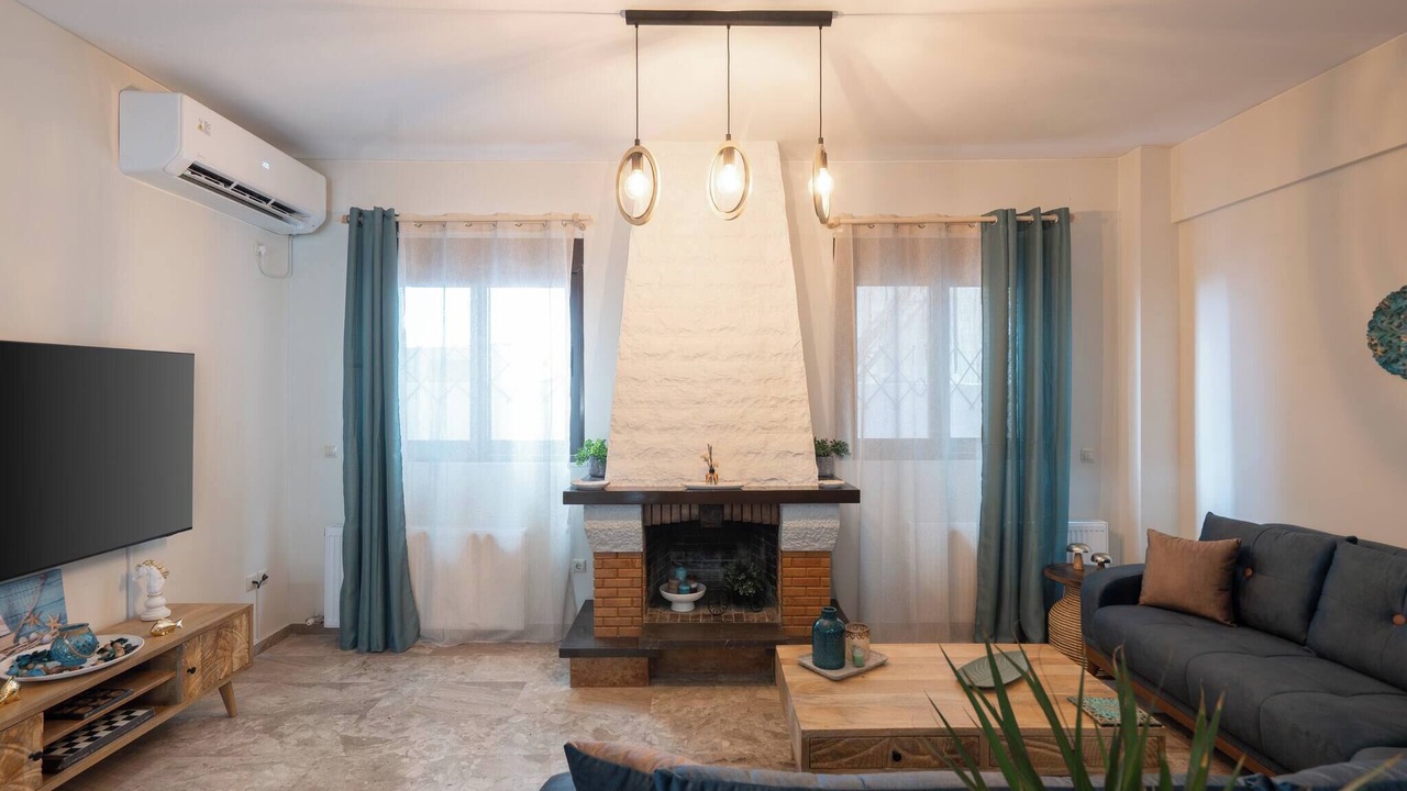 Photo of Livingroom in Petralona