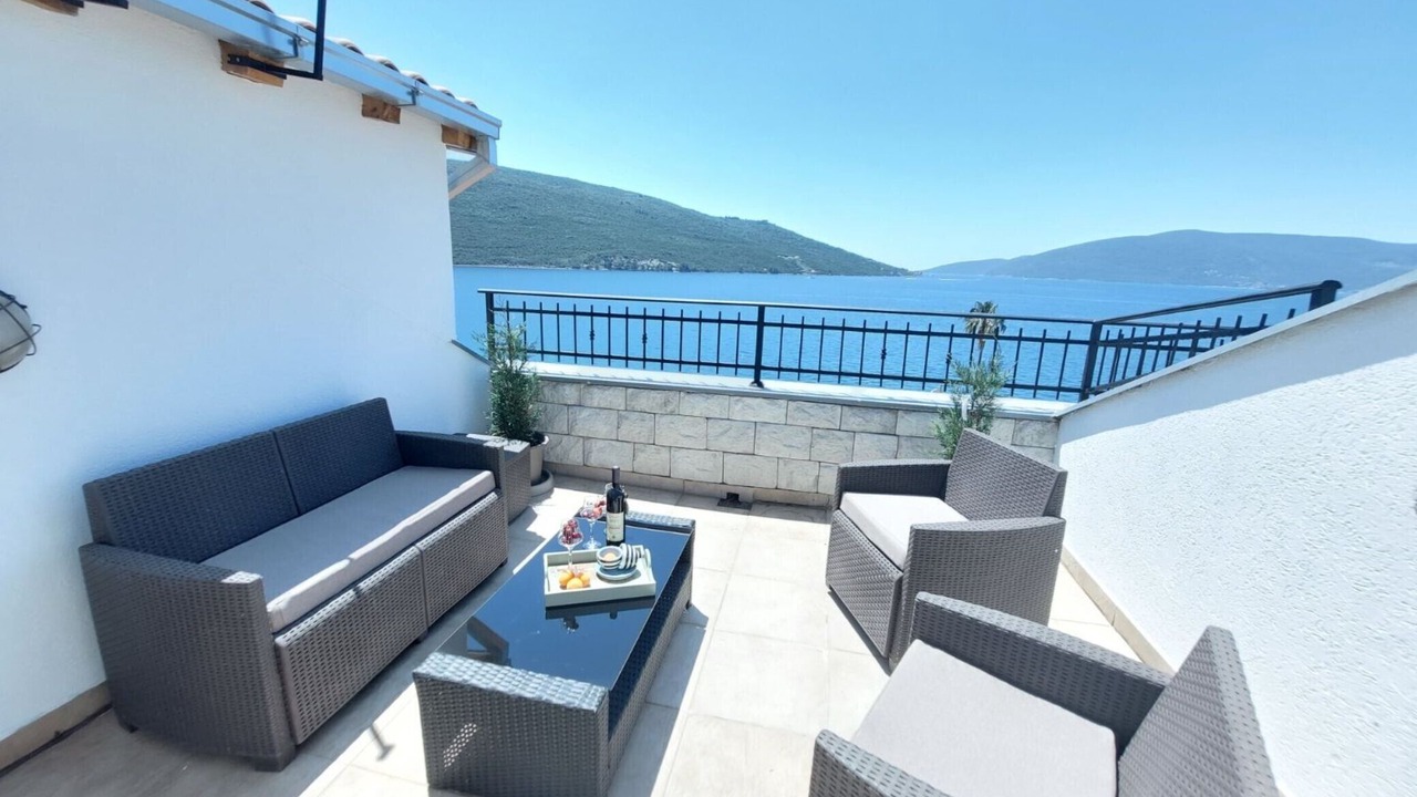 Photo of Patio Balcony in Kumbor
