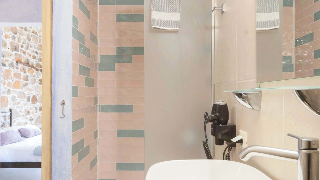 Photo of Bathroom in Olympi