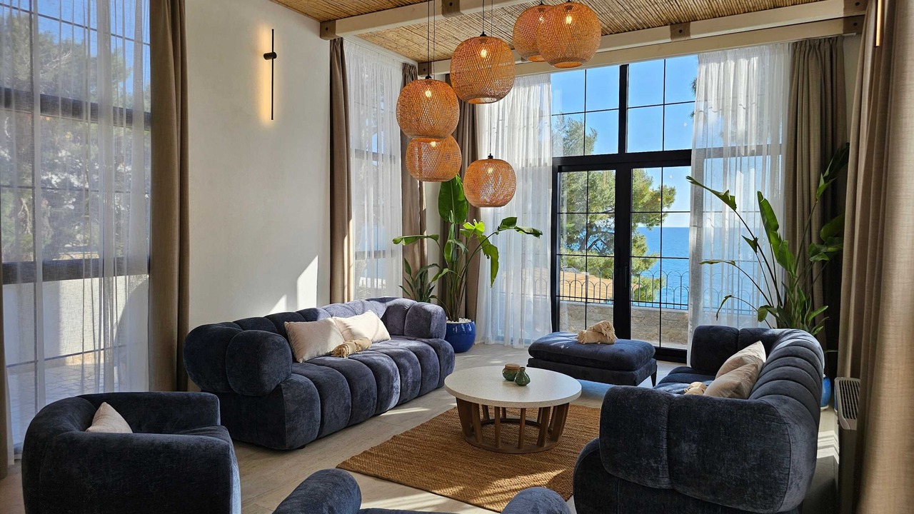 Photo of Livingroom in Bar