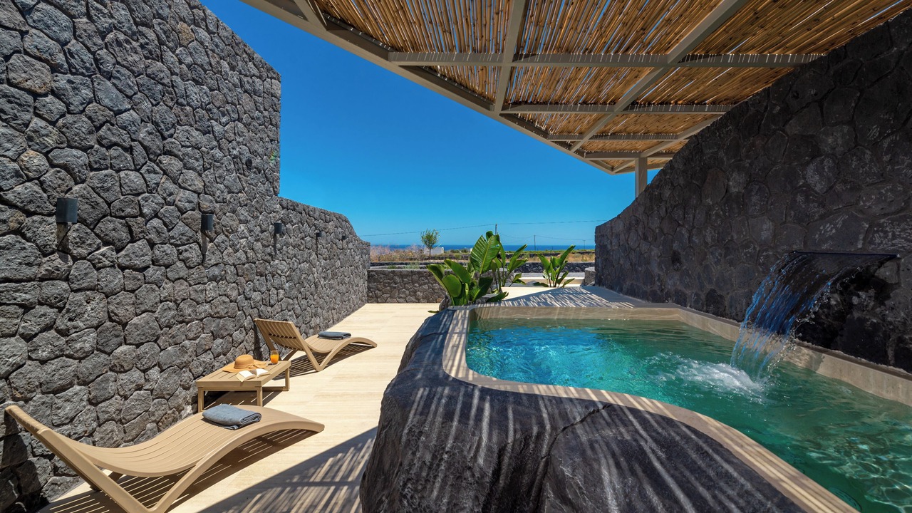 Photo of Bedroom in Vourvoulos