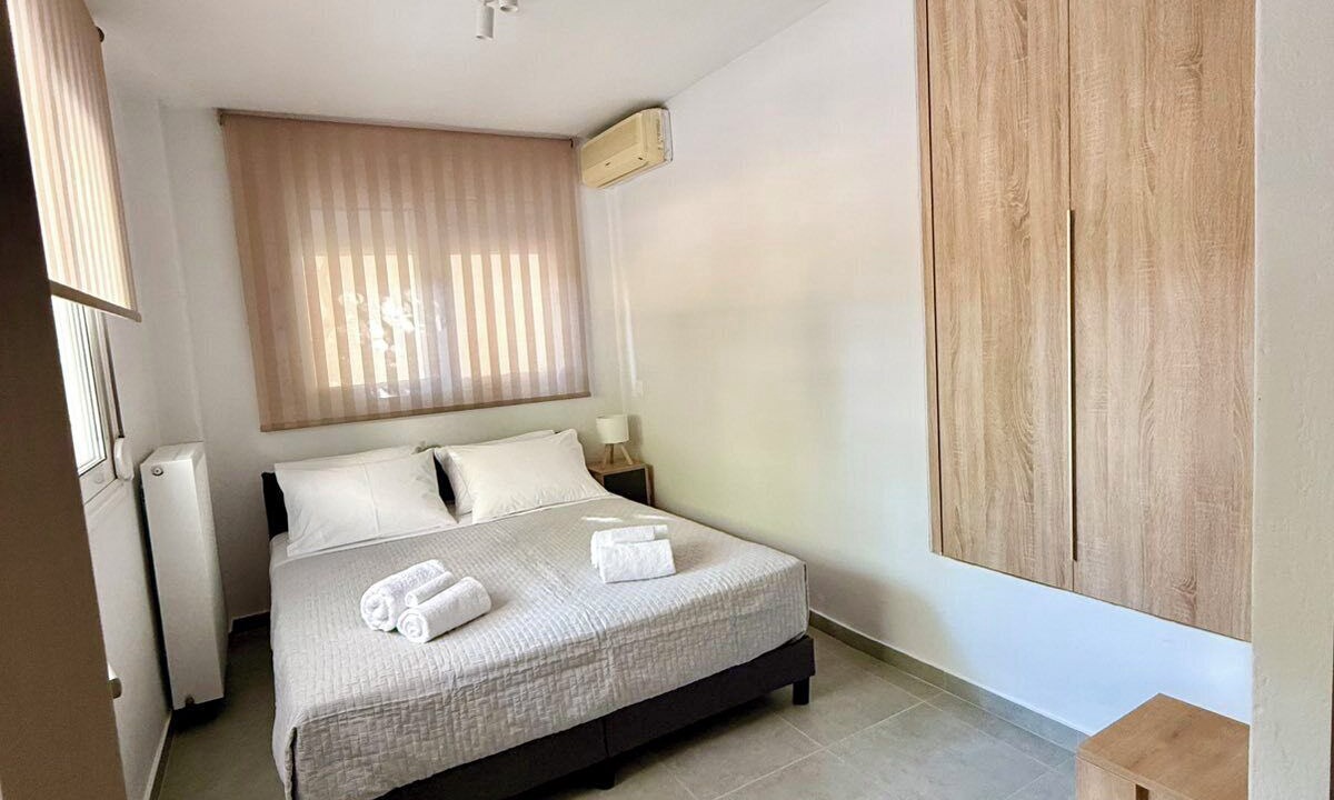Photo of Bedroom in Alimos