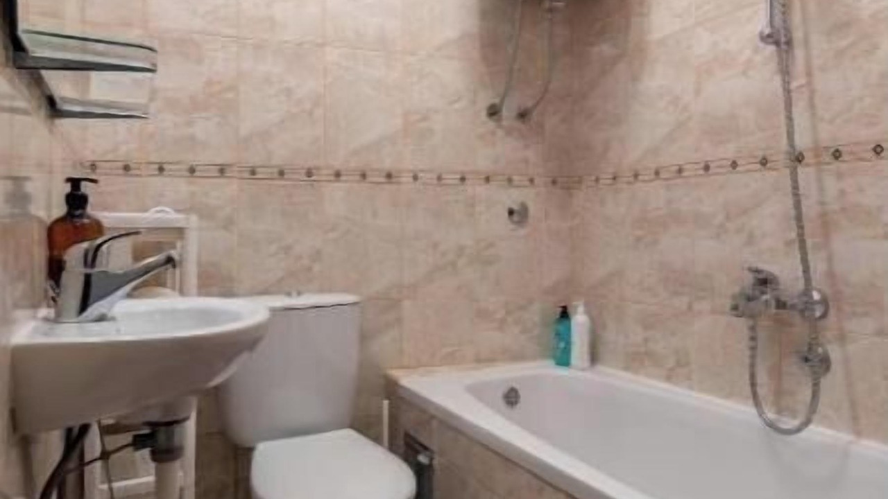 Photo of Bathroom in Muo