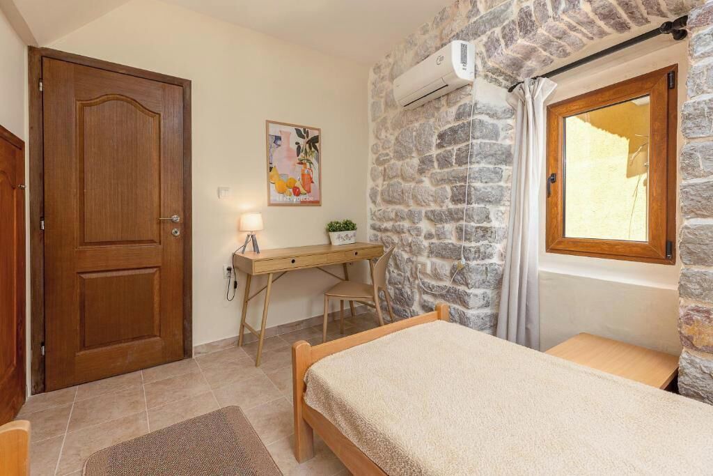 Photo of Bedroom in Muo