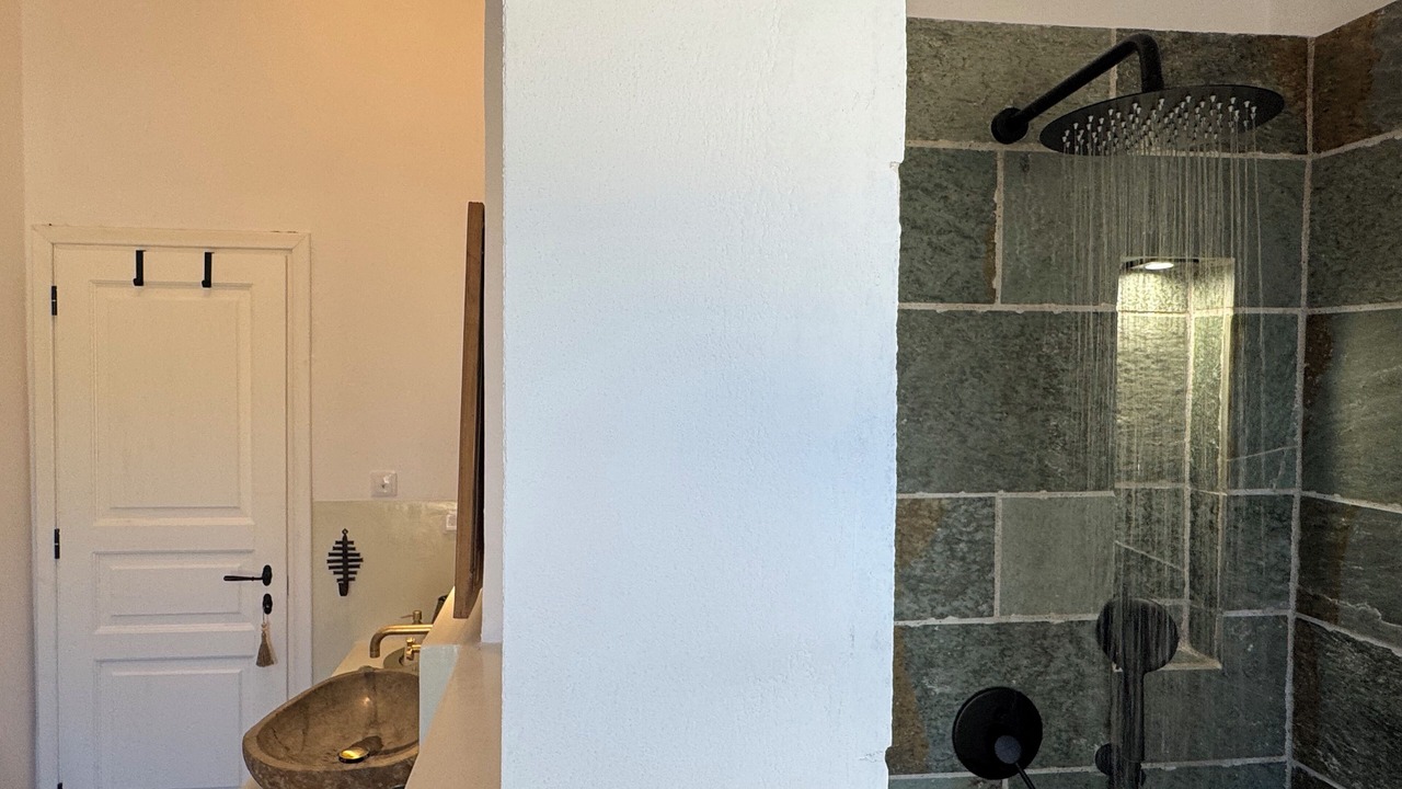 Photo of Bathroom in Lakones