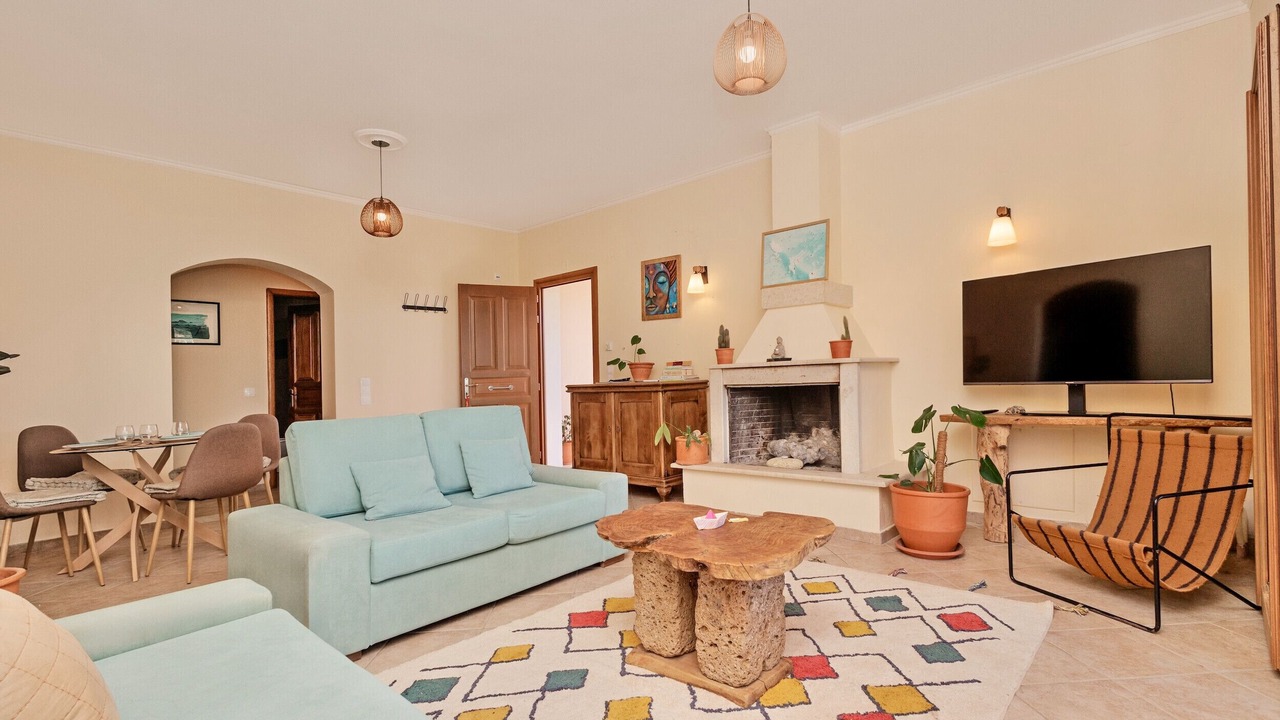 Photo of Livingroom in Afionas