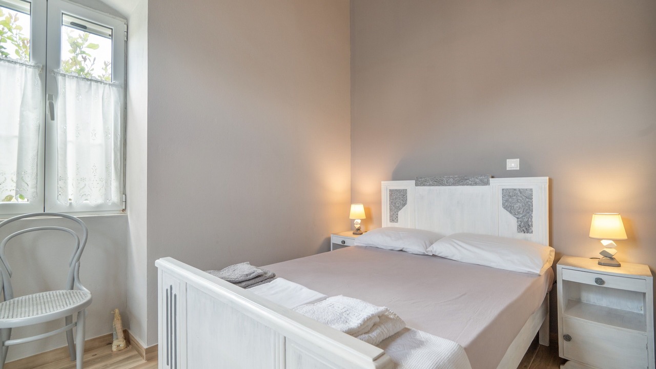 Photo of Bedroom in Parisata