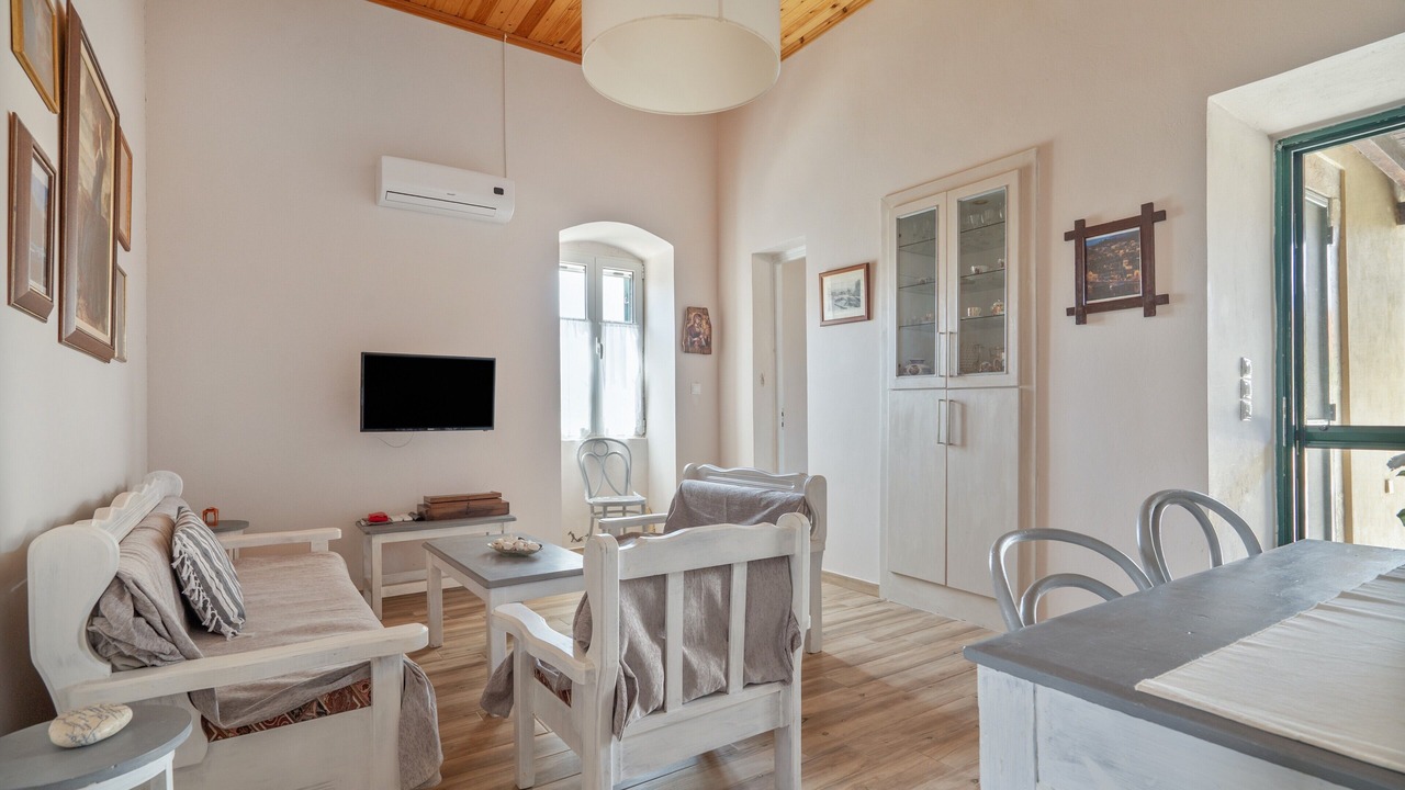 Photo of Livingroom in Parisata