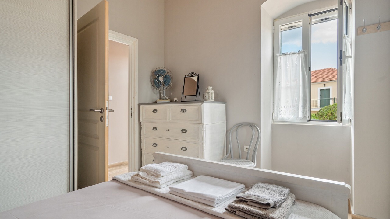 Photo of Bedroom in Parisata