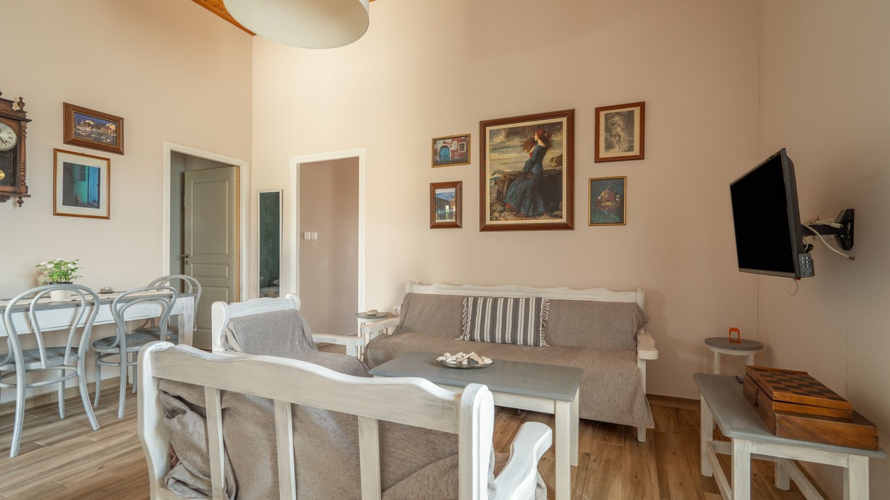 Photo of Livingroom in Parisata
