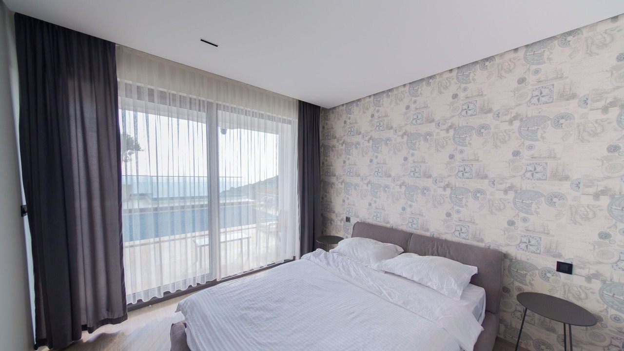 Photo of Bedroom in Maini