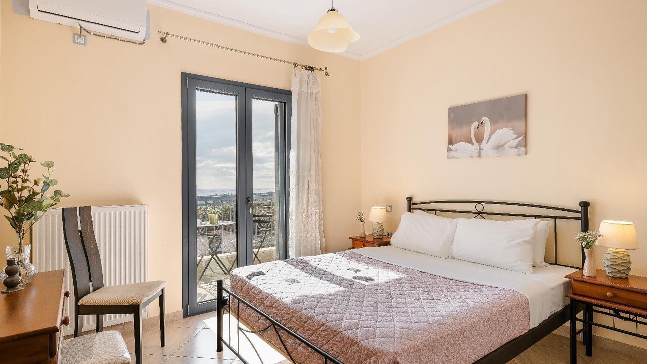 Photo of Bedroom in Karavados