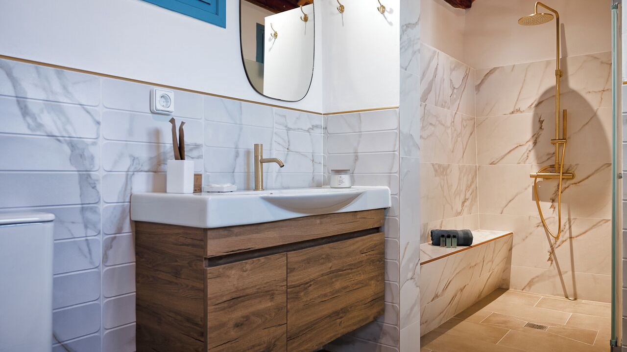 Photo of Bathroom in Aetos