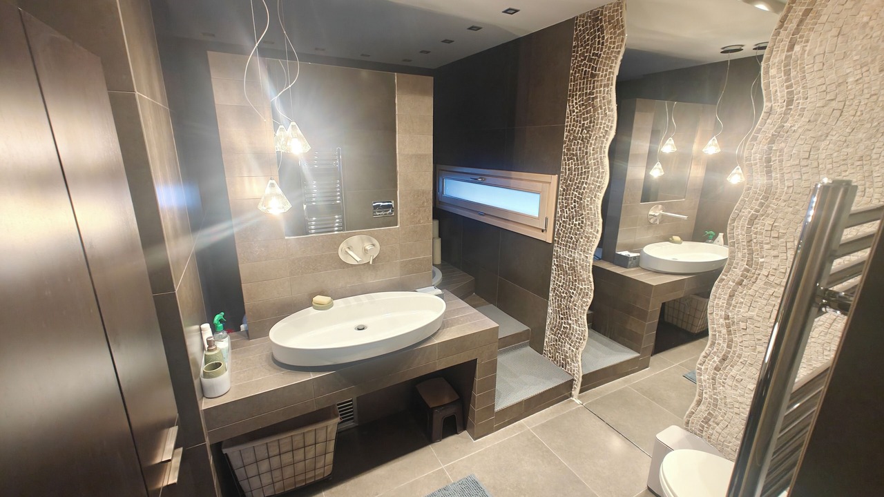 Photo of Bathroom in Artemida