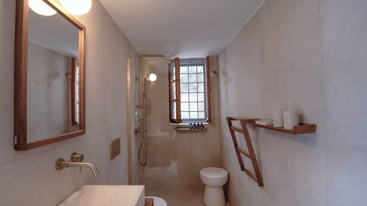 Photo of Bathroom in Hydra