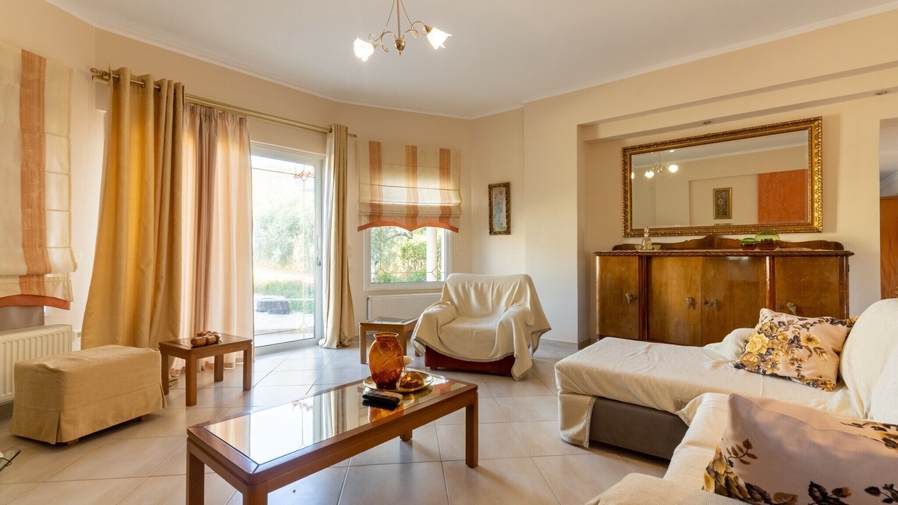 Photo of Livingroom in Saronikos