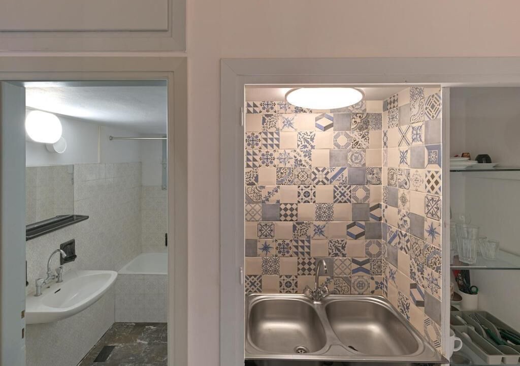 Photo of Bathroom in Kypseli