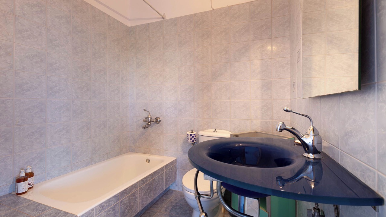 Photo of Bathroom in Trochalia