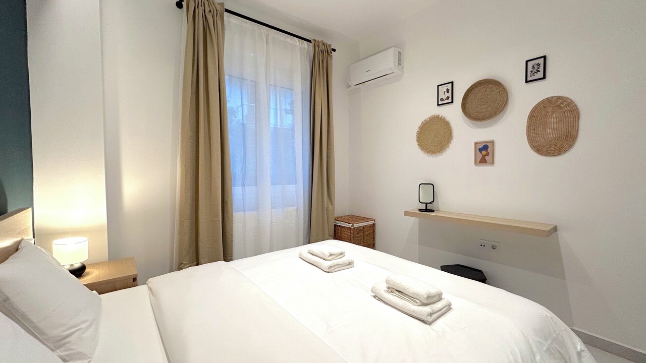Photo of Bedroom in Pasalimani