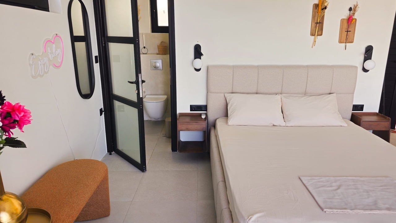 Photo of Bedroom in Azolimnos