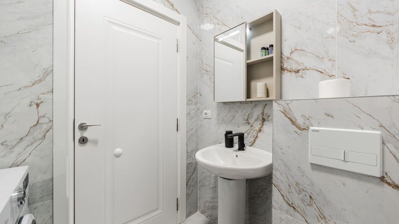 Photo of Bathroom in Golem