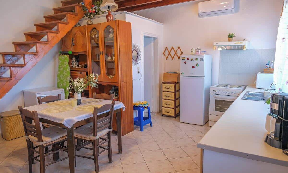 Photo of Kitchen in Ormos Koumeikon