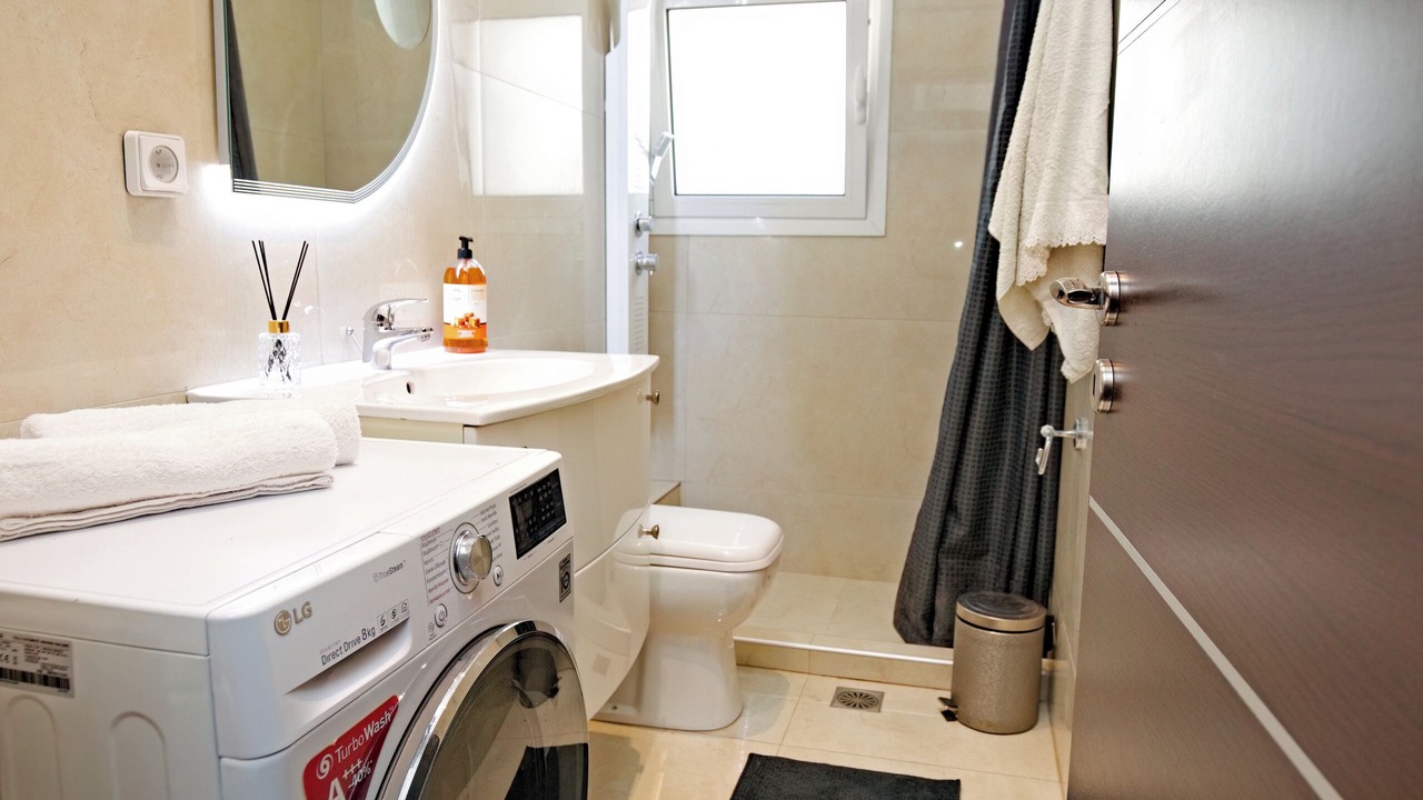 Photo of Bathroom in Varkiza