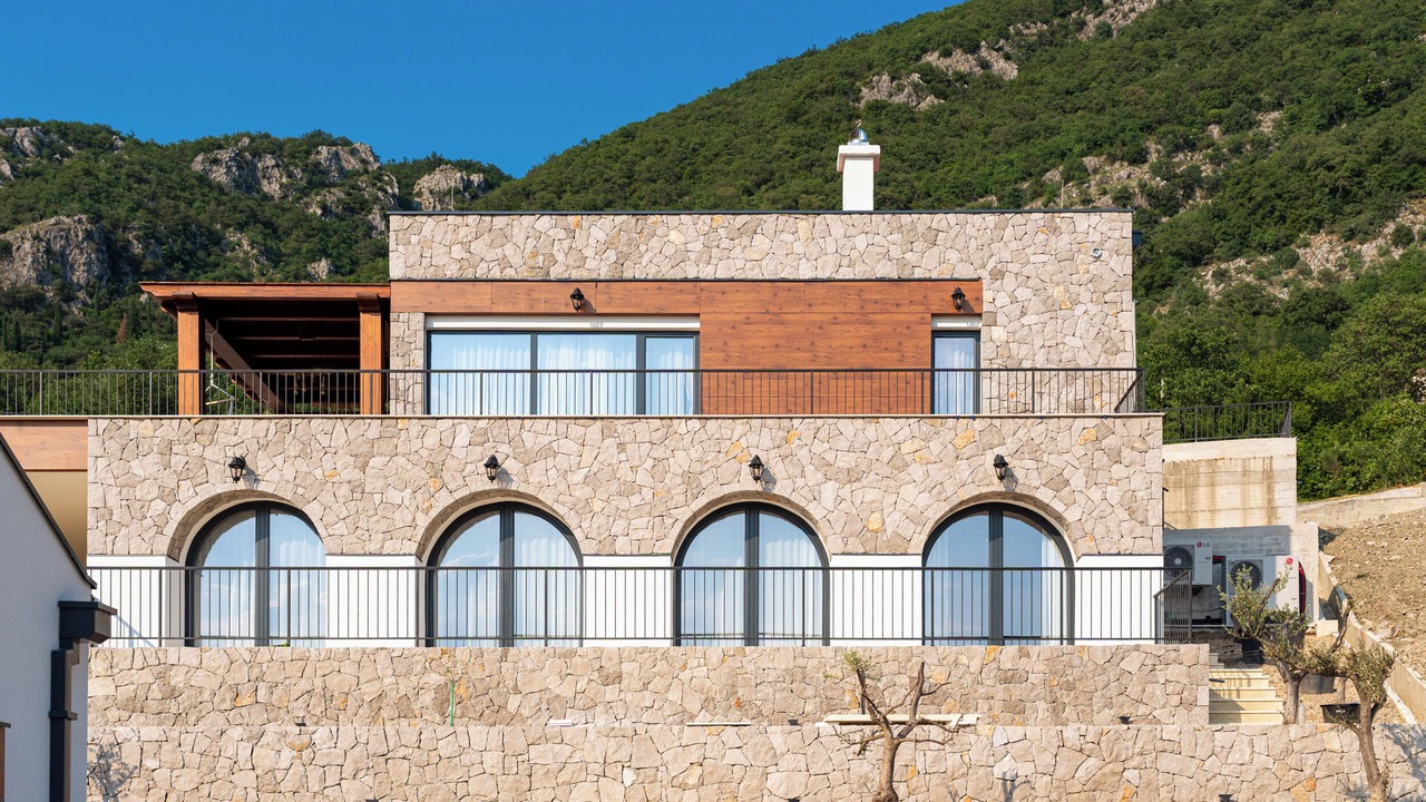 Photo of Outdoor in Bratesici