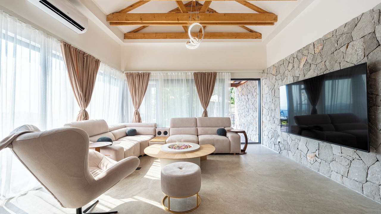Photo of Livingroom in Bratesici