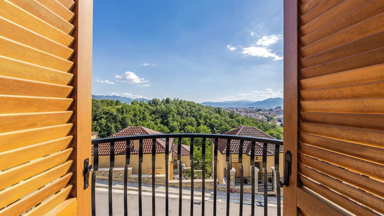 Photo of Patio Balcony in Korce