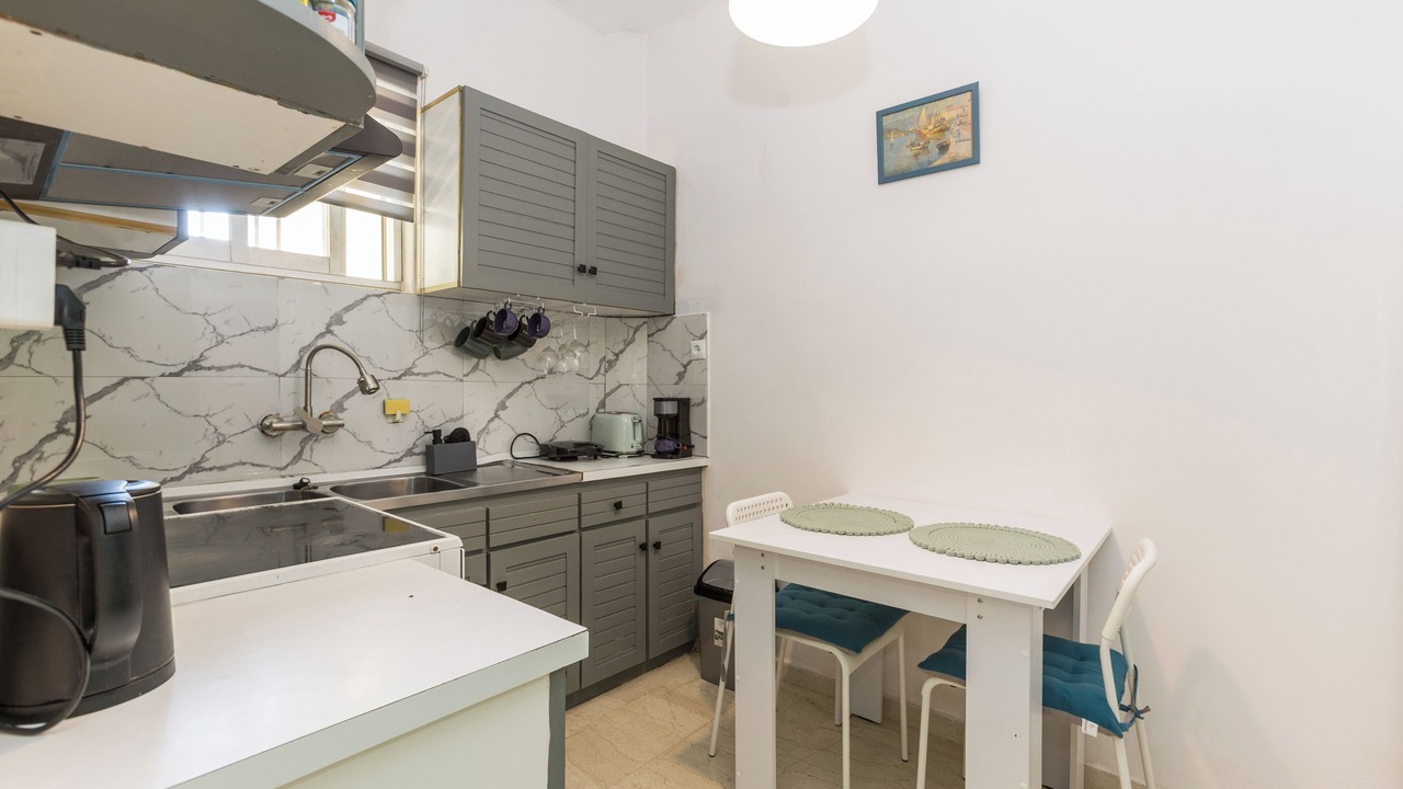 Photo of Kitchen in Varkiza