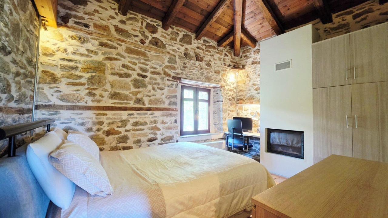Photo of Bedroom in Kissos