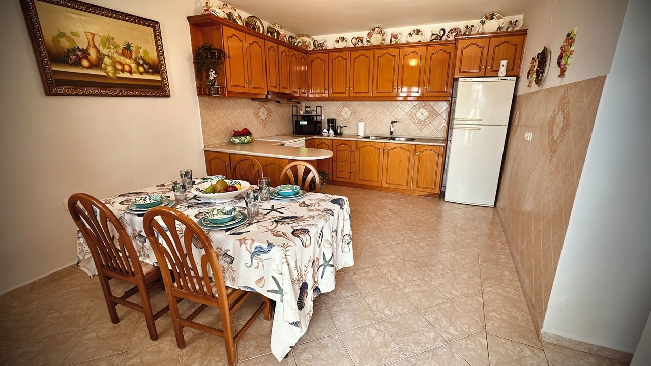 Photo of Kitchen in Lefkos