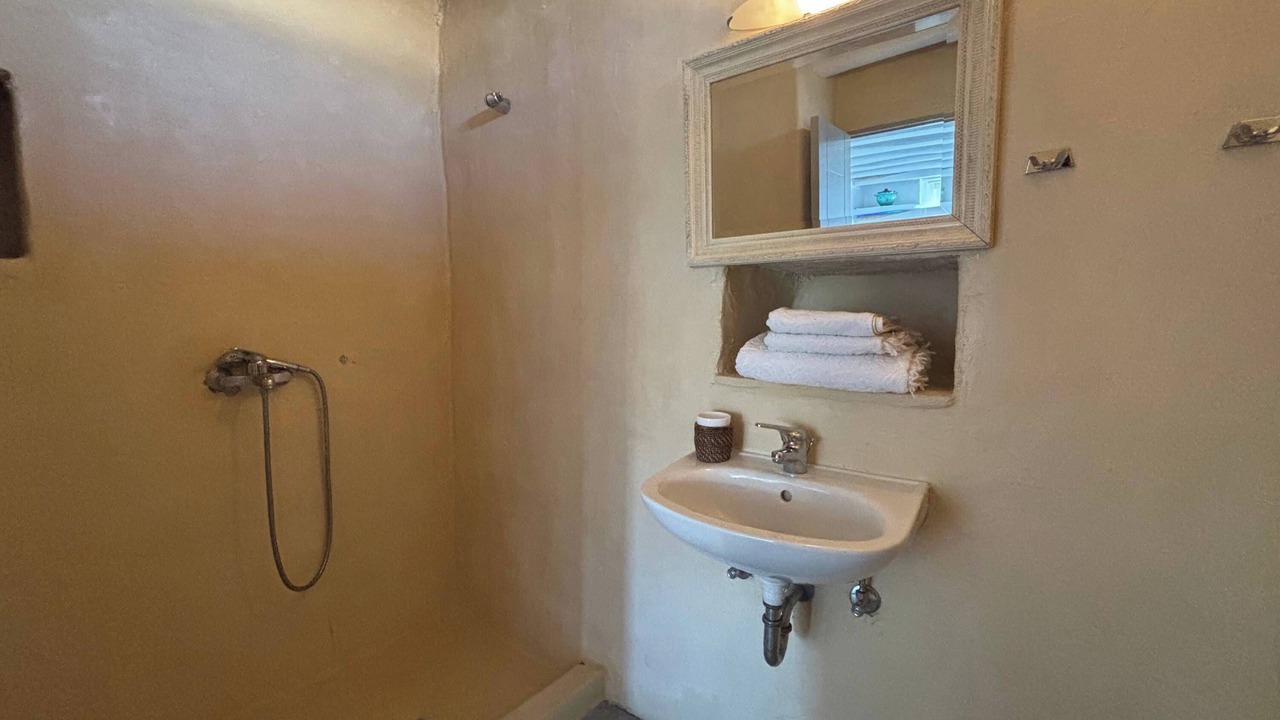 Photo of Bathroom in Apollonia