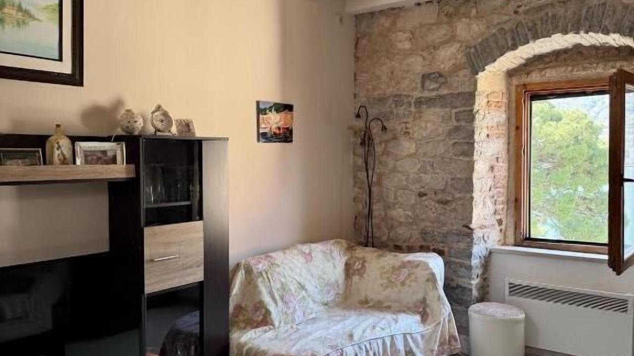 Photo of Livingroom in Kotor