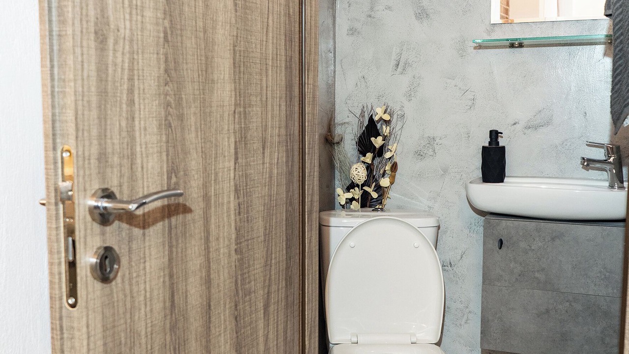 Photo of Bathroom in Omonia