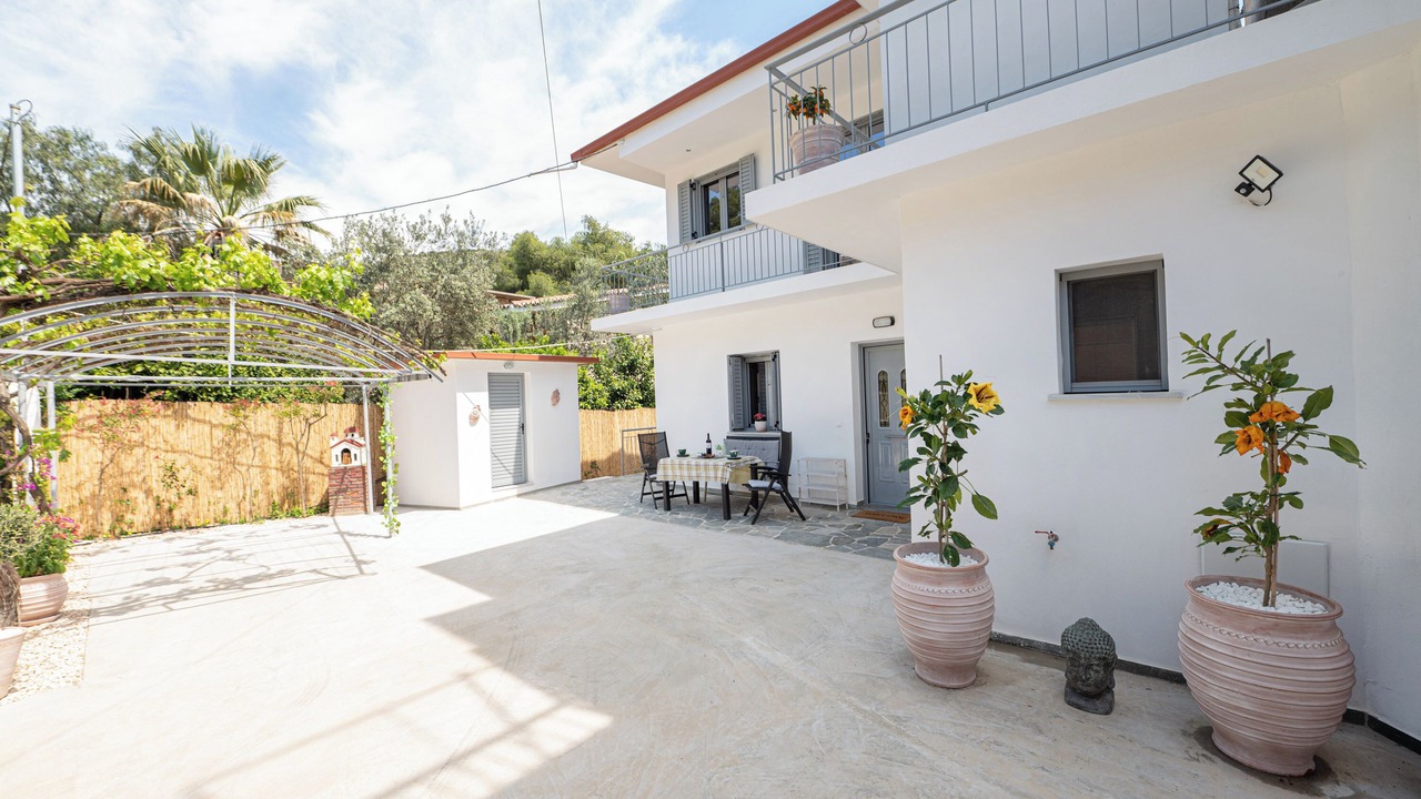 Photo of Outdoor in Poros
