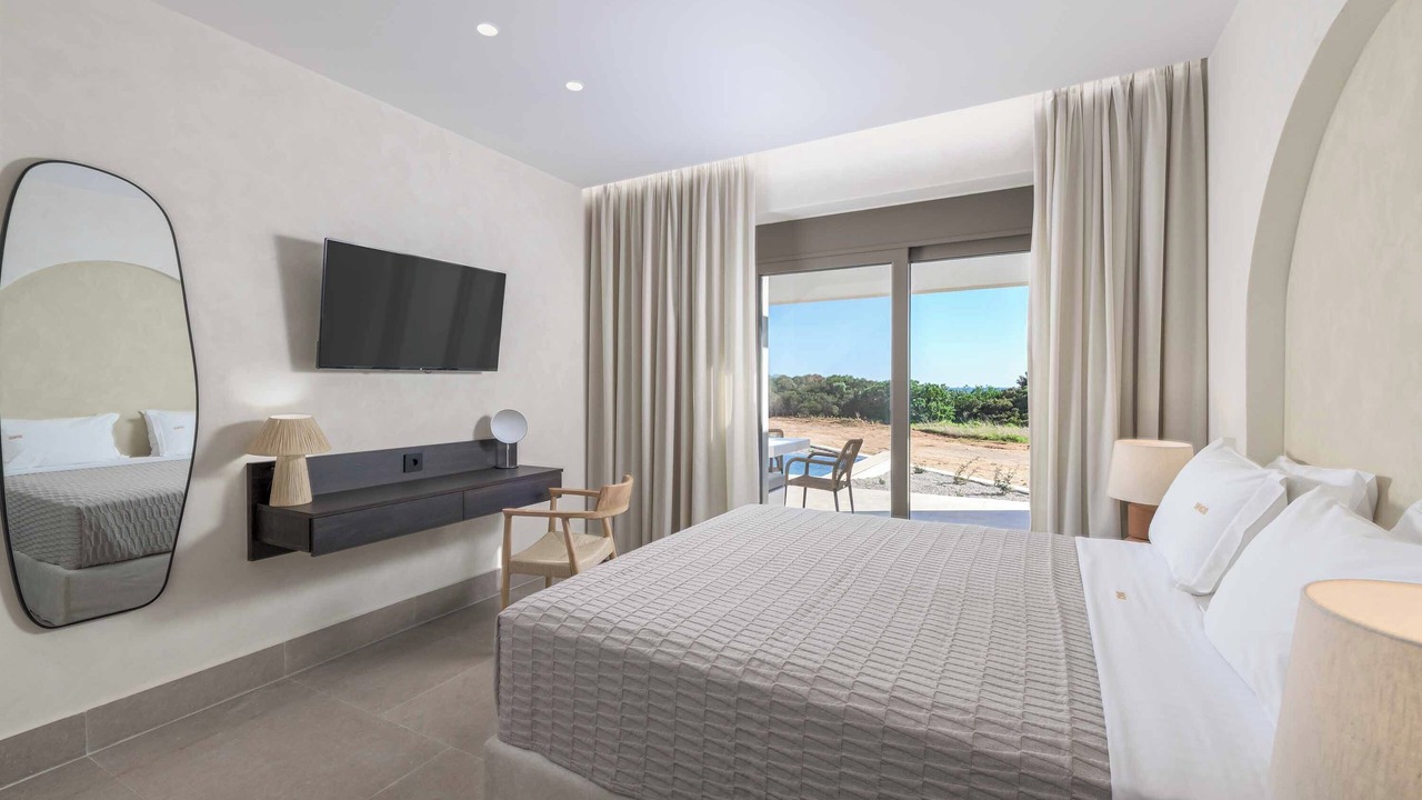 Photo of Bedroom in Lahania