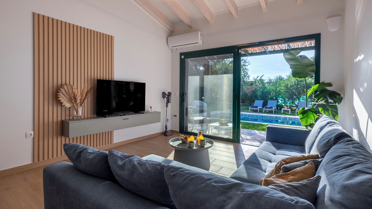 Photo of Livingroom in Acharavi