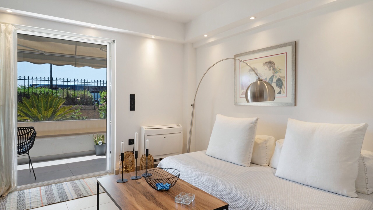 Photo of Bedroom in Voula